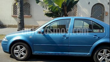 foto Volkswagen Jetta Trendline 2.0 Equipado Aut usado (2009) color Azul Metalizado precio $96,500