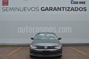 foto Volkswagen Jetta Trendline Tiptronic usado (2017) color Gris Platino precio $214,900