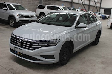 foto Volkswagen Jetta Trendline Tiptronic usado (2019) color Blanco precio $258,900