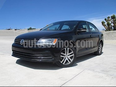 Foto venta Auto usado Volkswagen Jetta Trendline Tiptronic (2016) color Negro Onix precio $185,000