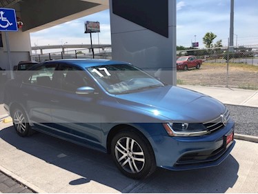 Foto Volkswagen Jetta Trendline usado (2017) color Azul precio $255,000