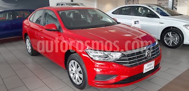 Foto venta Auto nuevo Volkswagen Jetta Trendline color Rojo Tornado precio $299,990
