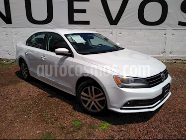 Foto Volkswagen Jetta Trendline usado (2016) color Blanco precio $195,000