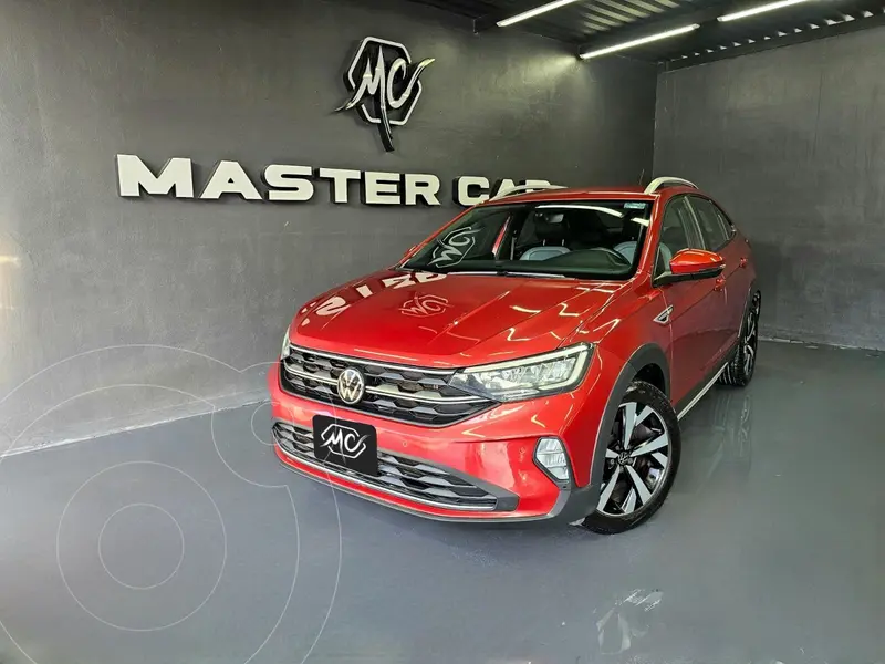Foto Volkswagen Nivus Highline usado (2023) color Rojo precio $339,000