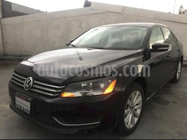 Volkswagen Passat 4P COMFORTLINE 2.5L TIPTRONIC CD RA-17 usado (2014) color Negro precio $185,000