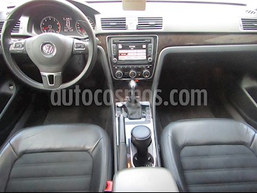 foto Volkswagen Passat DSG V6 usado (2014) color Plata Reflex precio $199,000