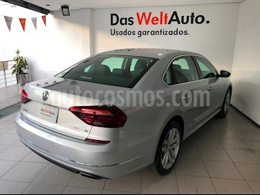 Foto venta Auto usado Volkswagen Passat DSG V6 (2018) color Plata Reflex precio $459,000