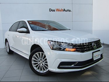 Volkswagen Passat Tiptronic Comfortline usado (2016) color Blanco Candy precio $199,000