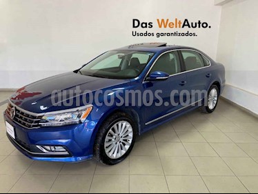 foto Volkswagen Passat 4p Highline L5/2.5 Aut usado (2017) color Azul precio $279,995