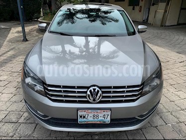 Volkswagen Passat 2.5 COMFORTLINE TIPTRONIC usado (2013) color Plata precio $239,000