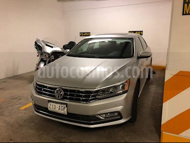 foto Volkswagen Passat Tiptronic Highline usado (2016) color Gris precio $230,000