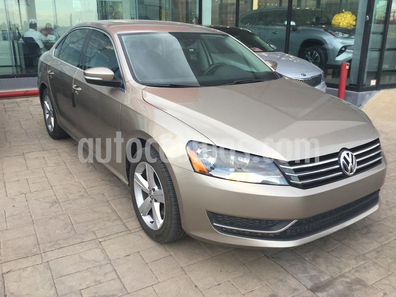 foto Volkswagen Passat Tiptronic Sportline usado (2015) color Dorado precio $210,000