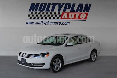 Volkswagen Passat Tiptronic Sportline usado (2013) color Blanco precio $202,500