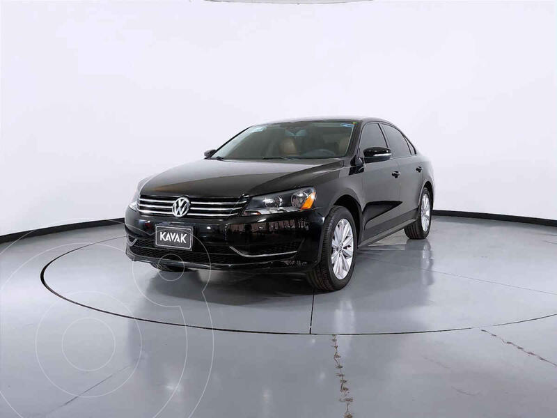 Foto Volkswagen Passat Tiptronic Comfortline usado (2014) color Negro precio $179,999