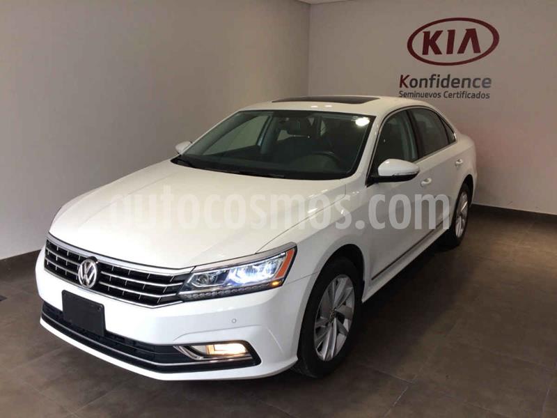 Volkswagen Passat Tiptronic Highline usado (2018) color Blanco precio $265,500