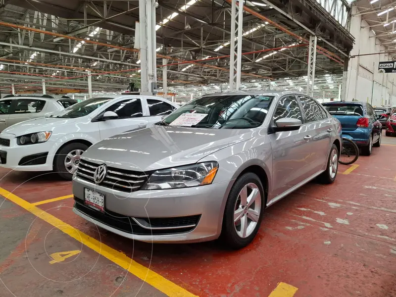 Foto Volkswagen Passat DSG V6 usado (2013) color Gris Tungsteno precio $178,500