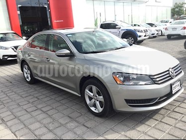 Foto venta Auto usado Volkswagen Passat PASSAT SPORTLINE (2014) color Gris precio $179,000