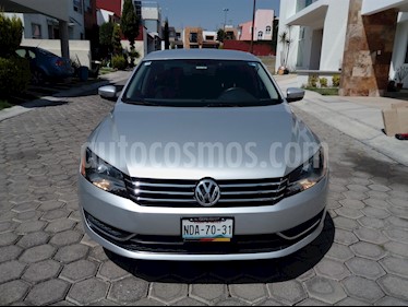 Foto Volkswagen Passat Tiptronic Comfortline usado (2013) color Plata Reflex precio $150,000
