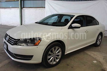 Foto venta Auto Seminuevo Volkswagen Passat Tiptronic Comfortline (2015) color Blanco Candy precio $207,000