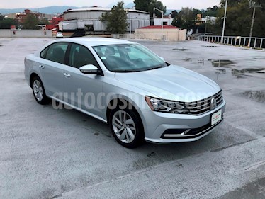 Foto venta Auto usado Volkswagen Passat Tiptronic Comfortline (2018) color Plata Reflex precio $320,000