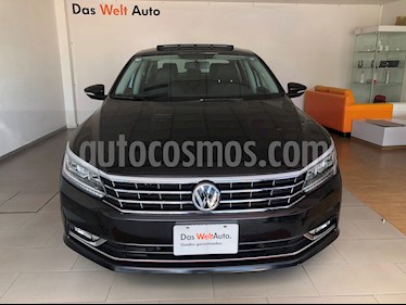 Foto Volkswagen Passat Tiptronic Highline usado (2018) color Negro precio $400,000