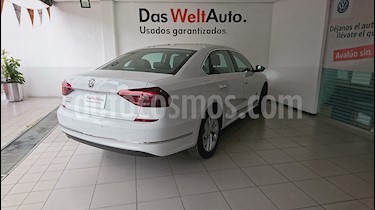 Foto venta Auto usado Volkswagen Passat Tiptronic Highline (2018) color Blanco precio $409,000