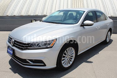 Foto venta Auto usado Volkswagen Passat Tiptronic Sportline (2016) color Plata Reflex precio $239,000