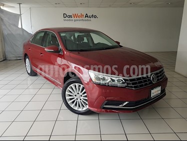 Foto venta Auto usado Volkswagen Passat Tiptronic Sportline (2017) color Rojo precio $289,900