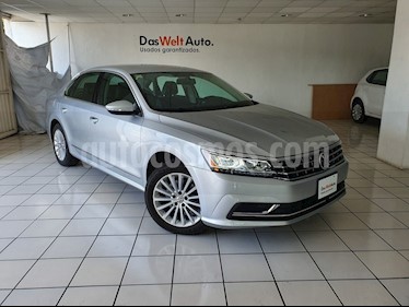 foto Volkswagen Passat Tiptronic Sportline usado (2017) color Plata precio $279,900