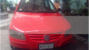 foto Volkswagen Pointer 5P Trendline usado (2009) color Rojo precio $39,000