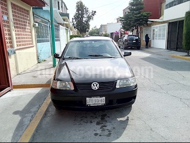 foto Volkswagen Pointer City 3P Dh Ac usado (2002) color Gris Oscuro precio $33,500
