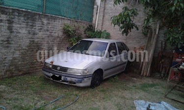 foto Volkswagen Pointer GLi 1.8 usado (1995) color Gris Plata precio $35.000