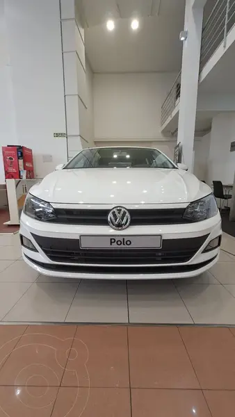 Foto Volkswagen Polo 5P Trendline nuevo color Blanco financiado en cuotas(anticipo $2.889.910 cuotas desde $215.000)