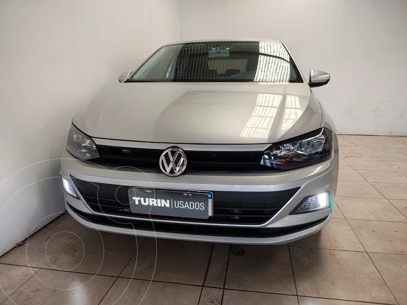 Foto Volkswagen Polo 5P Trendline Aut usado (2022) color Plata precio $24.200.000