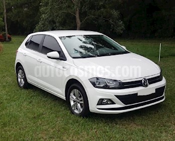 Volkswagen Polo 5P Comfortline usado (2018) color Blanco Cristal precio $970.000