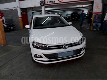 Foto venta Auto usado Volkswagen Polo 5P Comfortline Plus Aut (2018) color Blanco Cristal precio $690.000