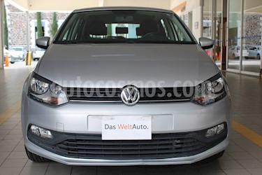 foto Volkswagen Polo Hatchback Design & Sound usado (2019) color Plata Reflex precio $215,000