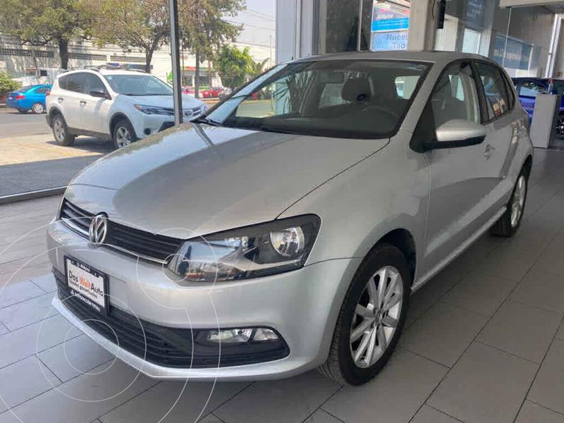 Foto Volkswagen Polo Hatchback Disign & Sound Tiptronic usado (2020) color Plata precio $235,000