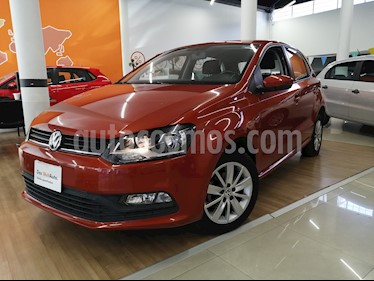 Volkswagen Polo Hatchback 1.6L Tiptronic usado (2018) color Naranja Cobre precio $205,000