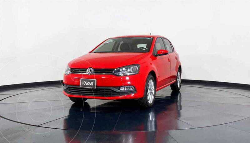 Foto Volkswagen Polo Hatchback Design & Sound usado (2020) color Rojo precio $267,999