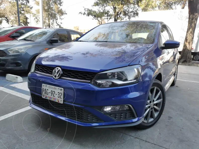 Foto Volkswagen Polo Hatchback Comfortline Plus usado (2021) color Azul precio $303,000