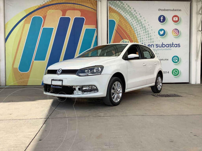 Foto Volkswagen Polo Hatchback Sound usado (2018) color Blanco precio $136,000