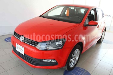 foto Volkswagen Polo Hatchback Design & Sound usado (2019) color Rojo precio $215,000