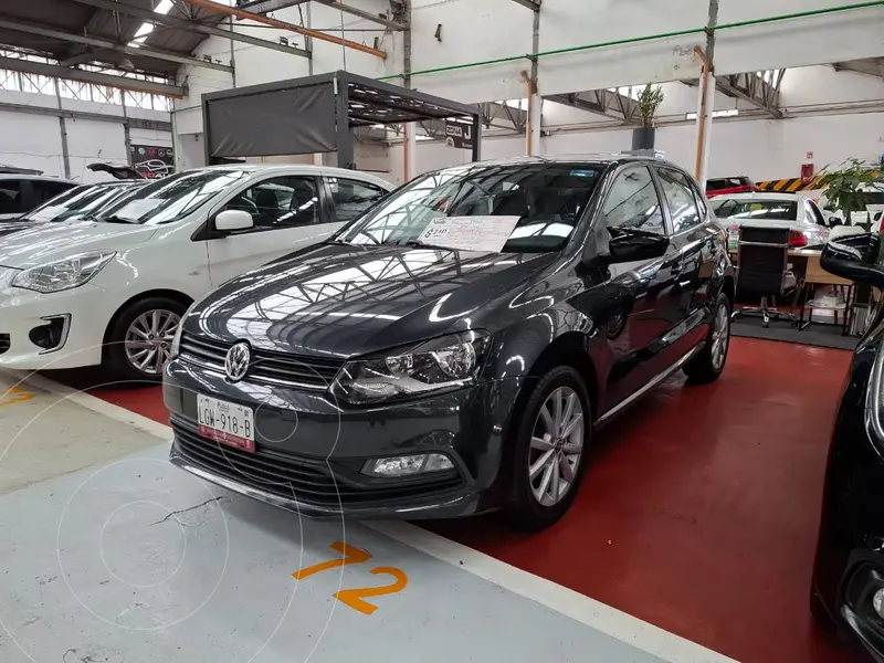 Foto Volkswagen Polo Hatchback Comfortline Plus Tiptronic usado (2020) color Rojo Flash financiado en mensualidades(enganche $60,000 mensualidades desde $5,980)