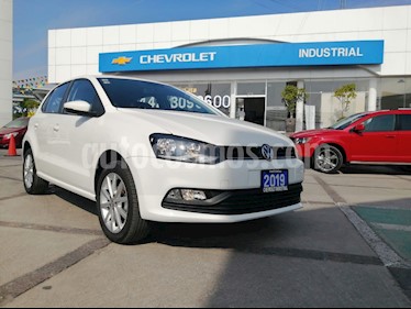 Volkswagen Polo Hatchback Comfortline usado (2019) color Blanco Candy precio $220,000