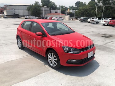 foto Volkswagen Polo Hatchback Design & Sound usado (2019) color Rojo precio $215,000