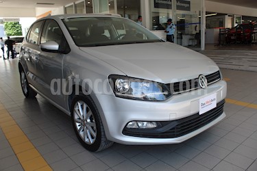 foto Volkswagen Polo Hatchback Startline Tiptronic usado (2019) color Plata Reflex precio $198,000