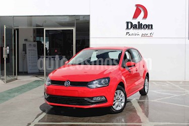 foto Volkswagen Polo 1.6L Base 5P Ac usado (2018) color Rojo precio $174,000