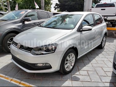 Foto venta Auto usado Volkswagen Polo 1.6L Base 5P (2017) color Plata precio $174,000