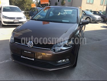 foto Volkswagen Polo 1.6L Comfortline 5P usado (2018) color Marrón precio $205,000